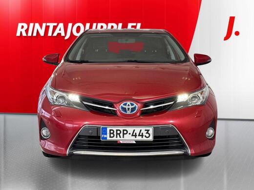 Toyota Auris vaihtoauto