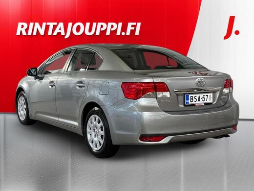 Toyota Avensis vaihtoauto