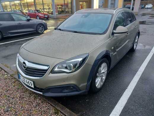 Opel Insignia vaihtoauto