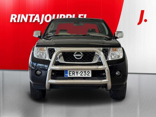 Nissan Navara vaihtoauto