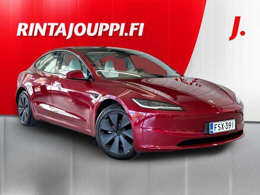 Tesla Model 3 vaihtoauto