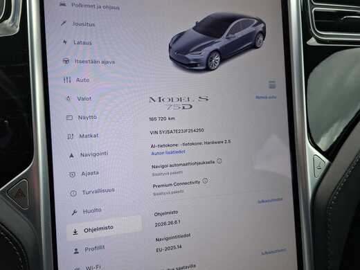 Tesla Model S vaihtoauto