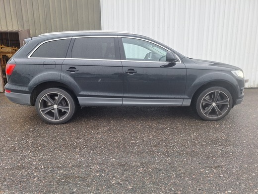 Audi Q7 vaihtoauto