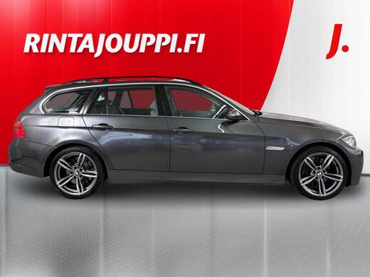 BMW 330 vaihtoauto