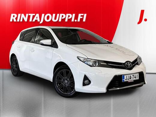 Toyota Auris vaihtoauto