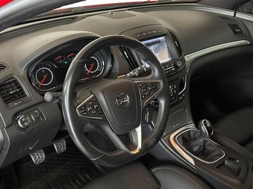 Opel Insignia vaihtoauto