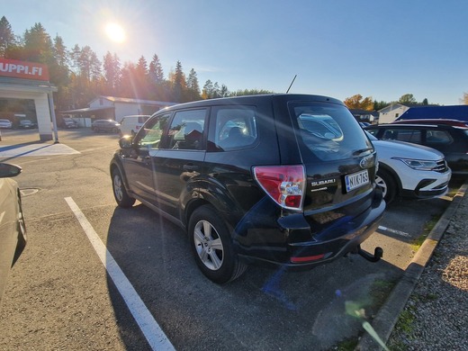 Subaru Forester vaihtoauto