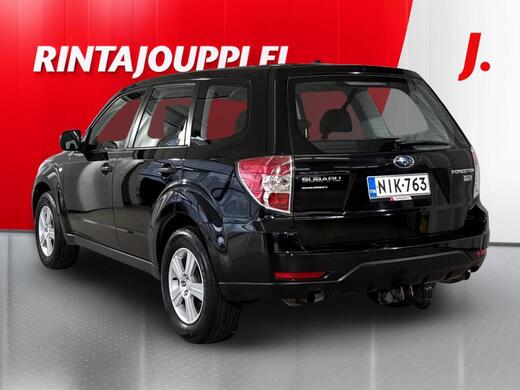 Subaru Forester vaihtoauto