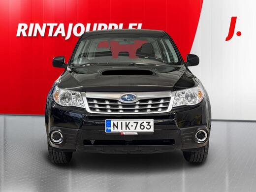 Subaru Forester vaihtoauto