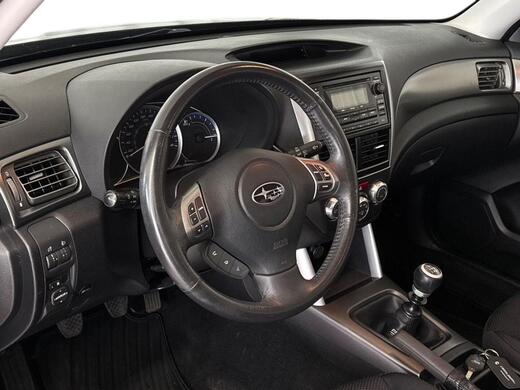 Subaru Forester vaihtoauto