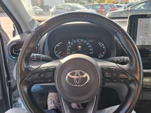 Toyota Yaris Cross vaihtoauto