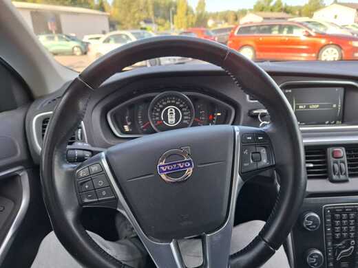 Volvo V40 vaihtoauto