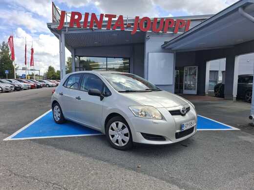 Toyota Auris vaihtoauto