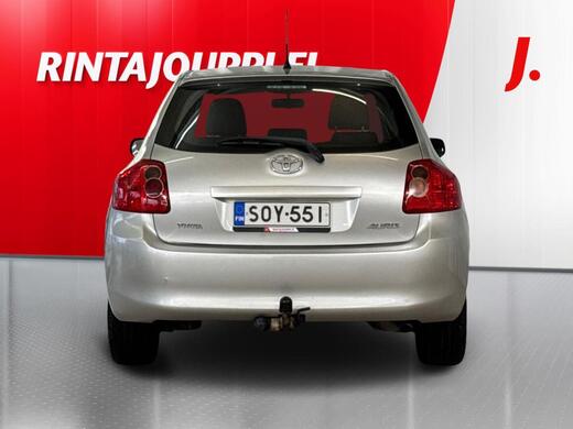 Toyota Auris vaihtoauto