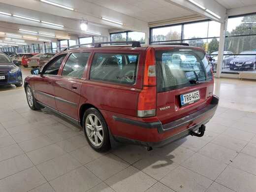 Volvo V70 vaihtoauto
