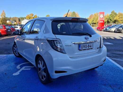 Toyota Yaris vaihtoauto