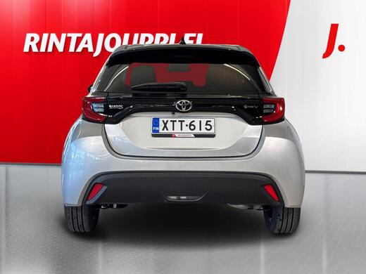 Toyota Yaris vaihtoauto