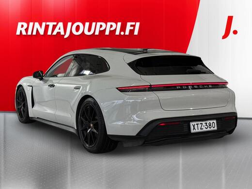 Porsche Taycan vaihtoauto