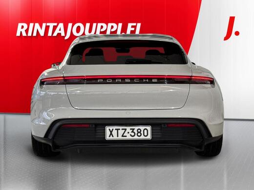Porsche Taycan vaihtoauto
