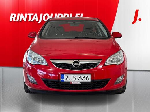 Opel Astra vaihtoauto