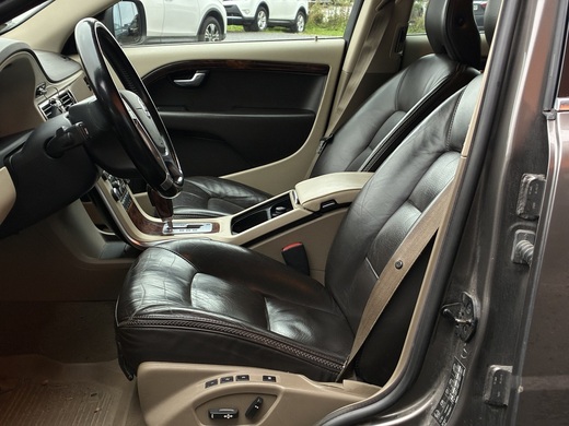 Volvo XC70 vaihtoauto