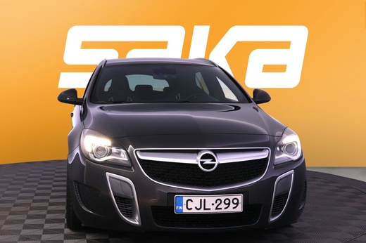 Opel Insignia vaihtoauto