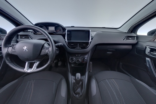Peugeot 208 vaihtoauto