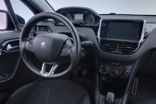 Peugeot 208 vaihtoauto