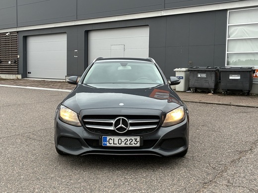 Mercedes-Benz C vaihtoauto