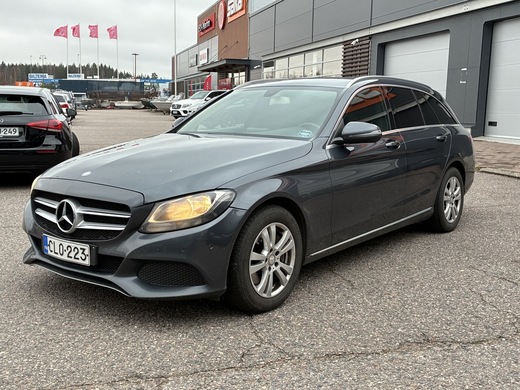 Mercedes-Benz C vaihtoauto