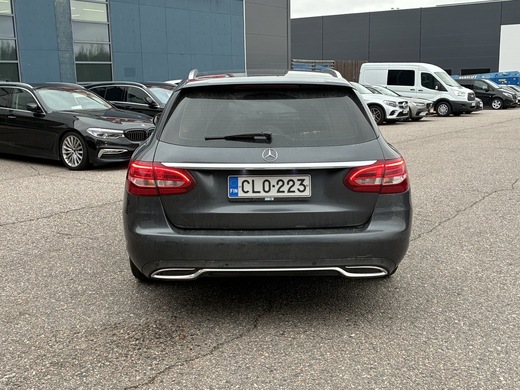 Mercedes-Benz C vaihtoauto