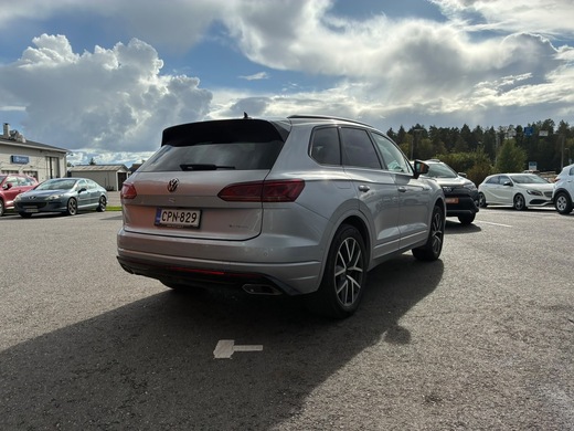 Volkswagen Touareg vaihtoauto