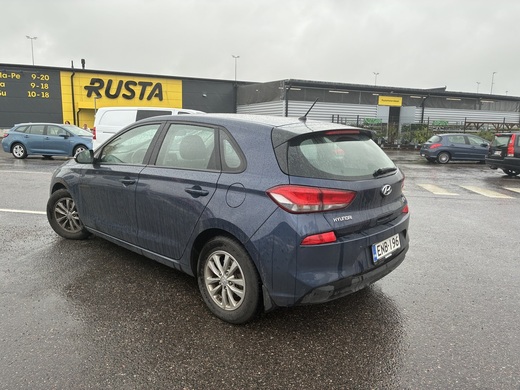 Hyundai i30 5d vaihtoauto