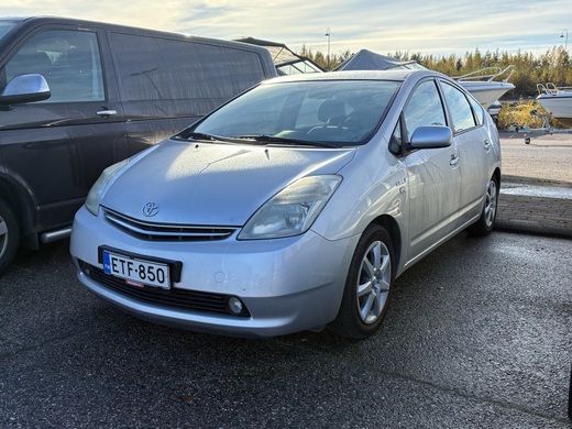 Toyota Prius vaihtoauto