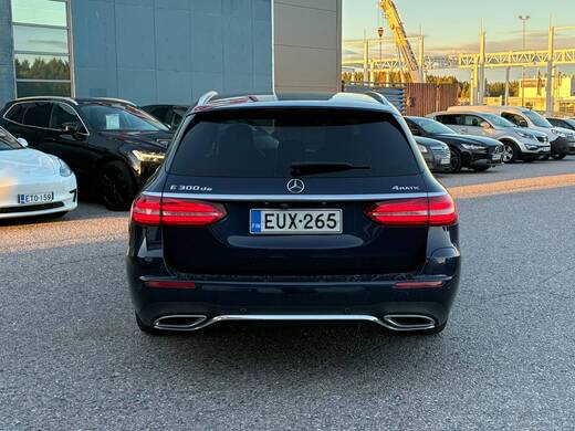 Mercedes-Benz E vaihtoauto