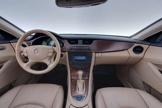 Mercedes-Benz CLS vaihtoauto