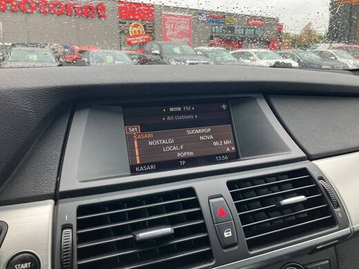 BMW X5 vaihtoauto