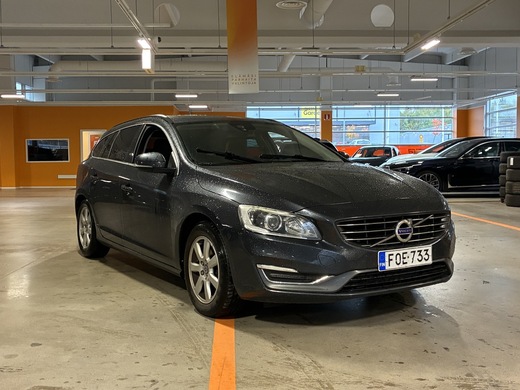 Volvo V60 vaihtoauto