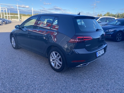 Volkswagen Golf vaihtoauto