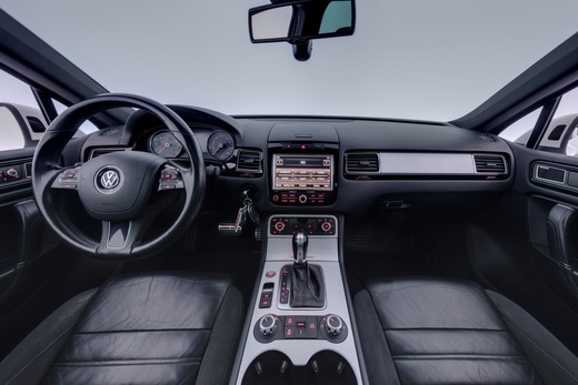 Volkswagen Touareg vaihtoauto