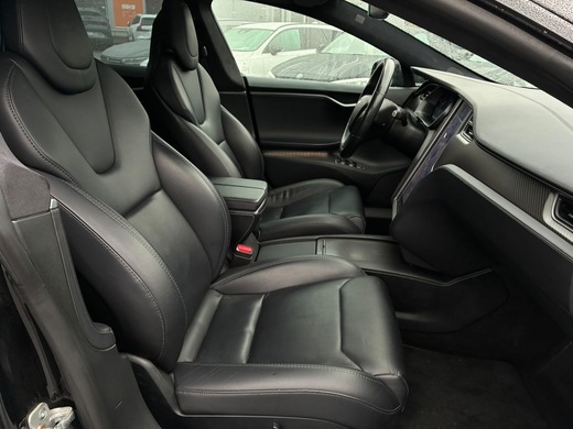 Tesla Model S vaihtoauto