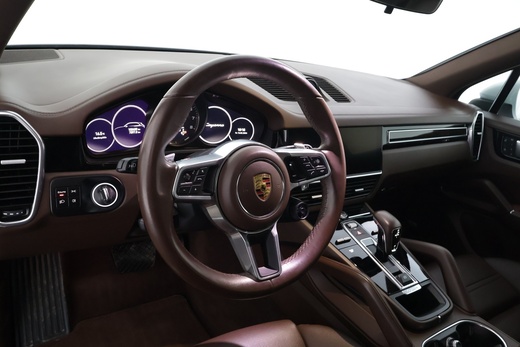 Porsche Cayenne vaihtoauto