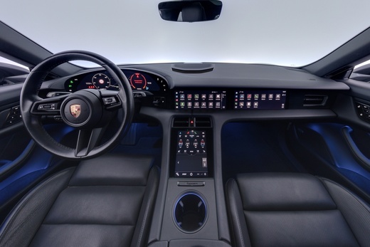 Porsche Taycan vaihtoauto