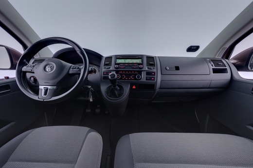 Volkswagen Caravelle vaihtoauto