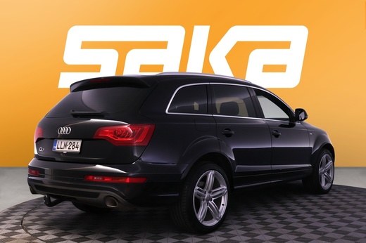 Audi Q7 vaihtoauto