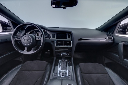 Audi Q7 vaihtoauto