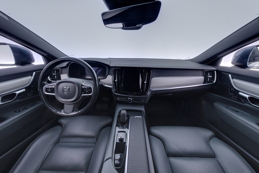 Volvo V90 Cross Country vaihtoauto