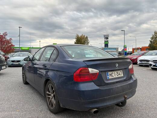 BMW 318 vaihtoauto