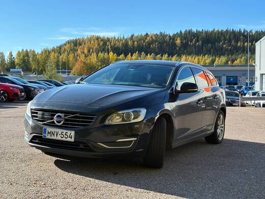 Volvo V60 vaihtoauto