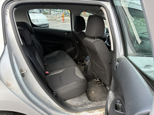 Peugeot 308 vaihtoauto
